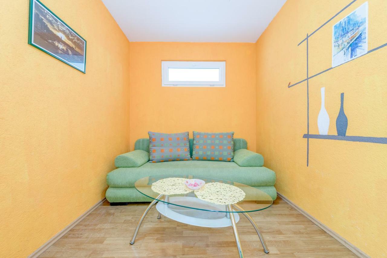 Apartments Petra トロギール エクステリア 写真